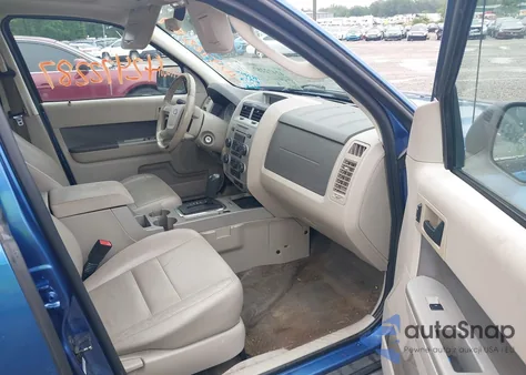 2009 Ford Escape Xlt from USA, damaged, VIN 1FMCU03G79KC99638